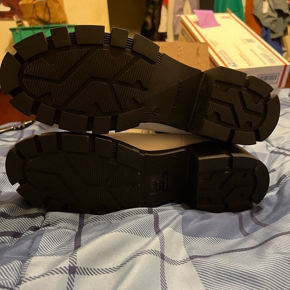 NEW Lug Sole Platform Boots Mid Calf Elastic Chunky Block Heel Chelsea Booties - Picture 7 of 8